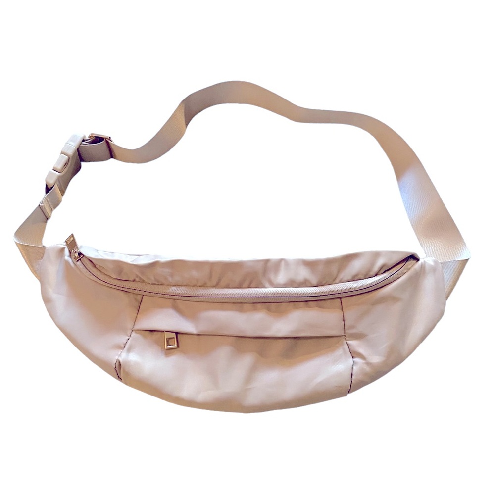 A New Day Belt Bag Sling Fanny Pack Gray Silver GUC